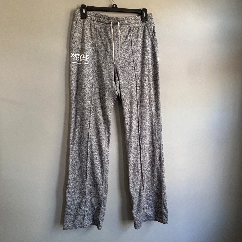 Vuori Mens Grey Heather Performance Joggers Cycle For Survival Size M
